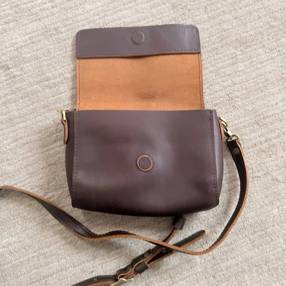 Portland Leather Metro Crossbody Bag- Mini Color: Grizzly - Picture 10 of 15